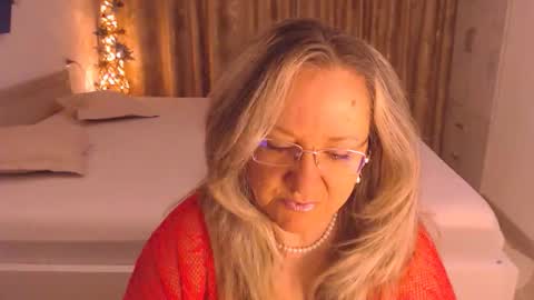 Cryna online show from January 12, 2026, 5:12 am