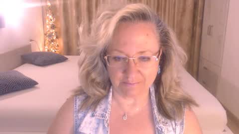 Cryna online show from June 10, 2026, 10:36 am