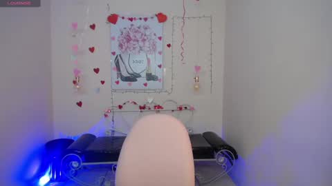 Adri  online show from January 30, 2025, 3:44 am