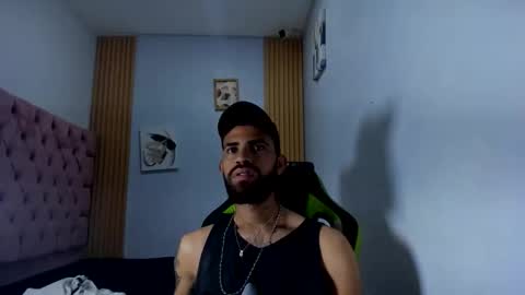 Snapshot of adri_sexboy229 chatting on October 4, 2025, 7:17 am adri_sexboy229 online show from October 4, 2025, 7:17 am