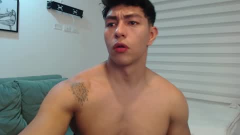 Snapshot of adrian_del_mar chatting on February 22, 2026, 4:38 pm Adrian del Mar online show from February 22, 2026, 4:38 pm