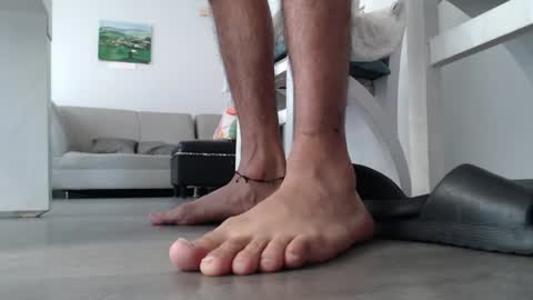 Adrian Falcon online show from May 8, 2026, 5:40 pm