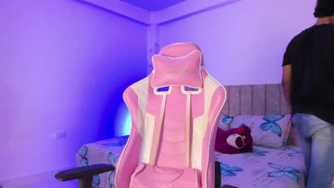 ADRIAN online show from April 1, 2026, 7:11 pm