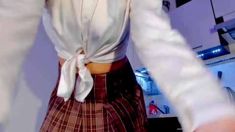 Adriana online show from February 28, 2026, 9:27 pm