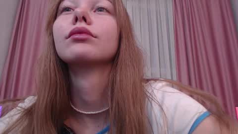 Snapshot of adriana_meow246 chatting on November 26, 2025, 3:13 pm Adriana online show from November 26, 2025, 3:13 pm