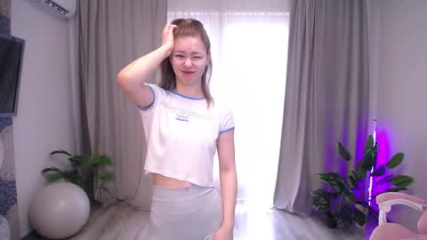 Snapshot of adriana_meow246 chatting on February 26, 2026, 7:07 am Adriana online show from February 26, 2026, 7:07 am