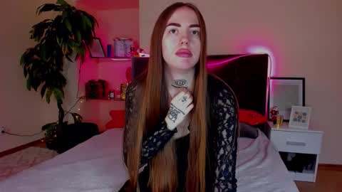 Snapshot of adrianacult chatting on January 6, 2026, 6:06 am Adriana online show from January 6, 2026, 6:06 am