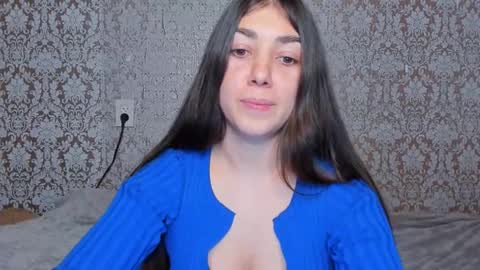 Adriana online show from January 6, 2026, 11:18 pm