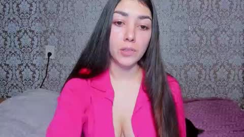 Adriana online show from March 12, 2026, 6:47 pm
