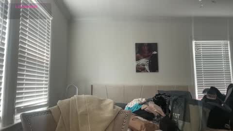 Adrianna  online show from September 13, 2025, 6:18 pm