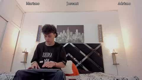 Adrian online show from October 17, 2025, 3:53 am