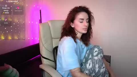 Adriana online show from January 16, 2025, 6:14 am