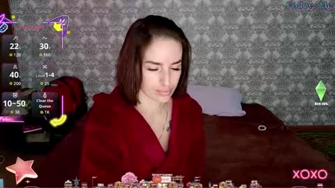 Adriana online show from September 25, 2025, 5:33 am