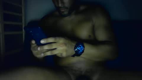 Snapshot of adventureloverrr chatting on May 30, 2026, 6:21 am adventureloverrr online show from May 30, 2026, 6:21 am