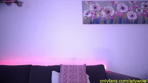 Snapshot of ady_w_o_w chatting on January 10, 2025, 9:55 am Ada online show from January 10, 2025, 9:55 am