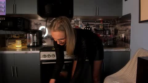 OneAfa online show from January 13, 2026, 9:31 pm