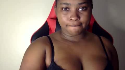 stella online show from October 26, 2025, 4:46 pm