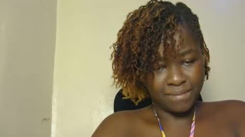 african_sluttygal online show from November 11, 2025, 7:47 pm