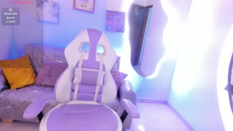 Snapshot of afrodita_rouss chatting on March 18, 2026, 12:14 am afrodita_rouss online show from March 18, 2026, 12:14 am