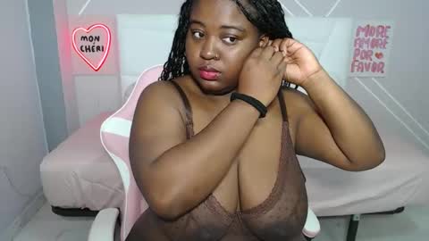 Snapshot of afroditaebano chatting on May 19, 2026, 7:58 am afroditaebano online show from May 19, 2026, 7:58 am