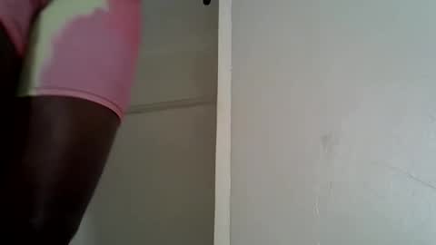 Snapshot of afronubians chatting on September 15, 2025, 7:14 pm afronubians online show from September 15, 2025, 7:14 pm