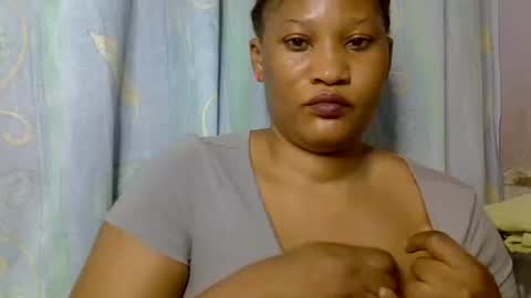 Snapshot of afronubians chatting on April 21, 2026, 6:44 pm afronubians online show from April 21, 2026, 6:44 pm