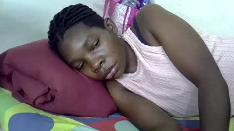 pink  and josphen online show from February 19, 2025, 5:49 am