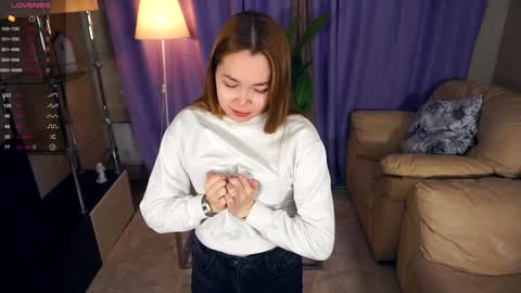 Lana  1800 - 0330 UTC   Mia 0700- 1630 UTC online show from January 7, 2025, 7:20 am