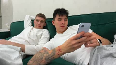 Mark online show from April 2, 2026, 8:06 pm