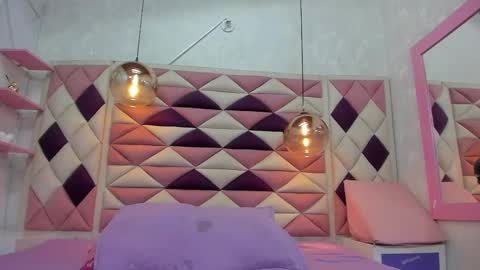 Ana online show from March 1, 2025, 12:01 pm