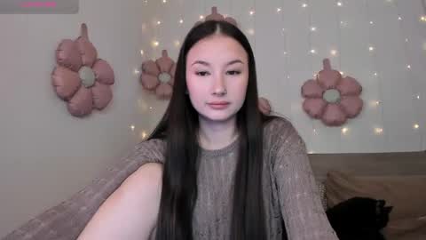 Snapshot of agata_cherry chatting on May 13, 2026, 5:49 am Eva online show from May 13, 2026, 5:49 am
