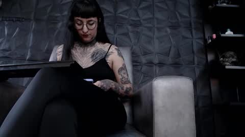 Snapshot of agata_darkness chatting on December 18, 2025, 8:59 pm Miss Agata online show from December 18, 2025, 8:59 pm