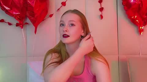 Snapshot of agatafoxley chatting on February 13, 2026, 6:37 pm AgataFoxley online show from February 13, 2026, 6:37 pm