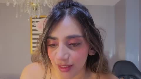 Snapshot of agatha_brooks_t chatting on February 21, 2026, 12:39 pm AGATHA online show from February 21, 2026, 12:39 pm