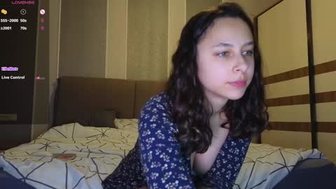 Snapshot of agatha_lynn chatting on January 13, 2025, 3:26 pm hi Im Agatha nice to meet you online show from January 13, 2025, 3:26 pm