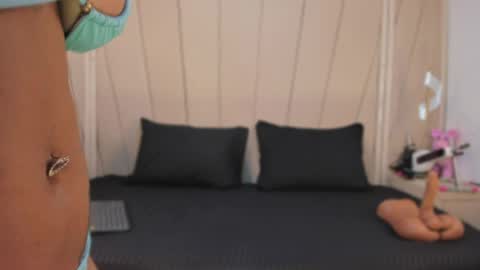 Agatha Steel online show from April 14, 2026, 7:20 pm