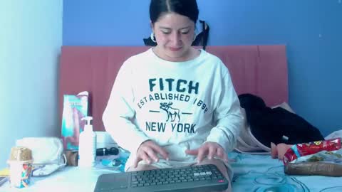 agathacorlincm101 online show from March 7, 2025, 12:58 am