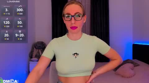 Snapshot of agent_polly chatting on January 12, 2026, 3:28 pm Polly online show from January 12, 2026, 3:28 pm