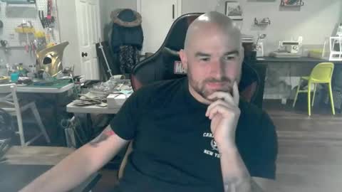 Aggieswing online show from December 23, 2024, 4:12 am