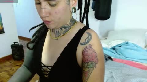 Agness online show from October 5, 2025, 12:47 pm