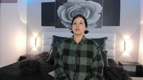 Ahmara  online show from September 25, 2025, 11:36 am