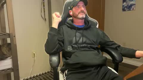 AhShucks online show from April 1, 2026, 3:18 am