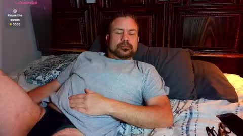 Blue Eyed Handsome Man online show from February 18, 2026, 12:50 am