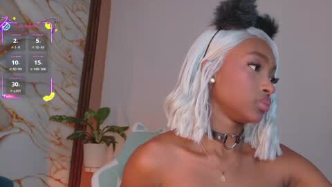 Ahvi Ebony online show from May 16, 2026, 1:32 pm