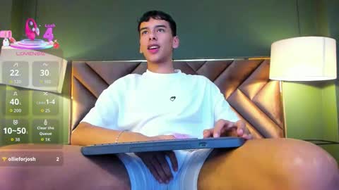 Snapshot of aiden_royce chatting on November 26, 2025, 4:46 am aiden_royce online show from November 26, 2025, 4:46 am