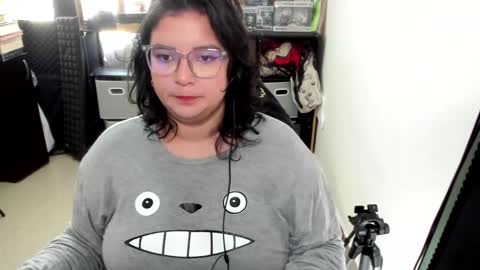 Snapshot of aikadreams chatting on October 22, 2025, 1:00 pm Catalina online show from October 22, 2025, 1:00 pm