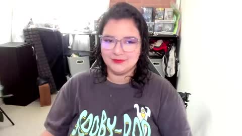 Snapshot of aikadreams chatting on November 1, 2025, 1:13 pm Catalina online show from November 1, 2025, 1:13 pm