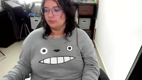 Snapshot of aikadreams chatting on November 8, 2025, 4:29 pm Catalina online show from November 8, 2025, 4:29 pm