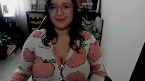 Snapshot of aikadreams chatting on April 7, 2026, 3:01 pm Catalina online show from April 7, 2026, 3:01 pm