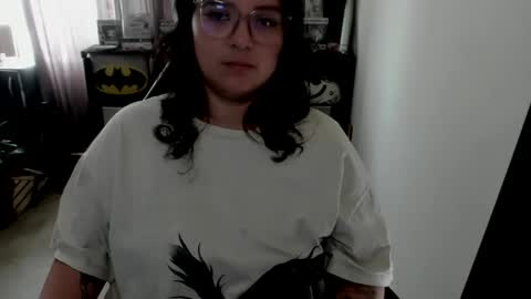 Snapshot of aikadreams chatting on April 14, 2026, 4:57 pm Catalina online show from April 14, 2026, 4:57 pm